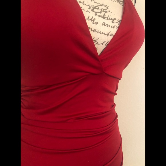 The Red Dress - Picture 3 of 6